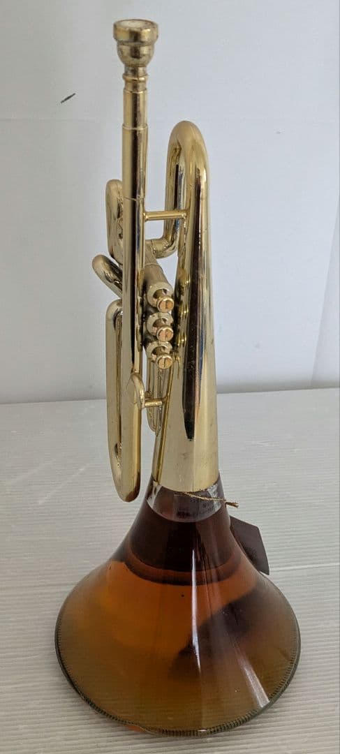 サントリー 響 楽器ボトル トランペット