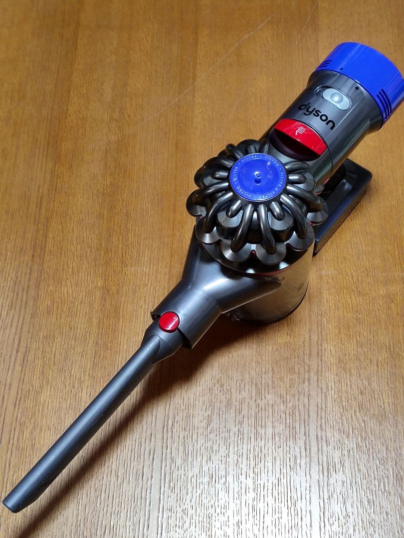 ダイソン SV11 掃除機＋マキタ18vアダプターセット 分解清掃済み 動作品