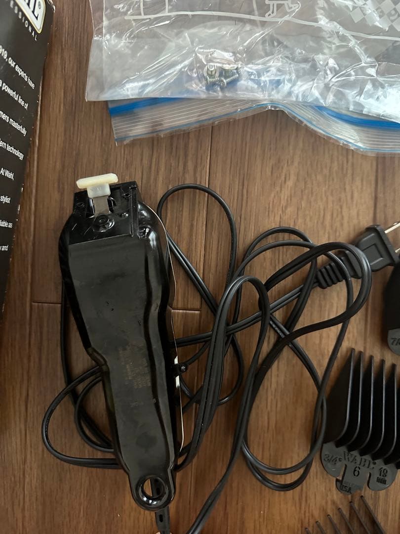 ジ*ル様 WAHL Super Taper Classic Series バリカ