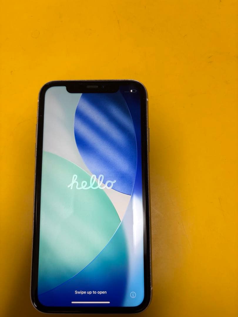 Apple iPhone 11 ホワイト 本体 箱付き