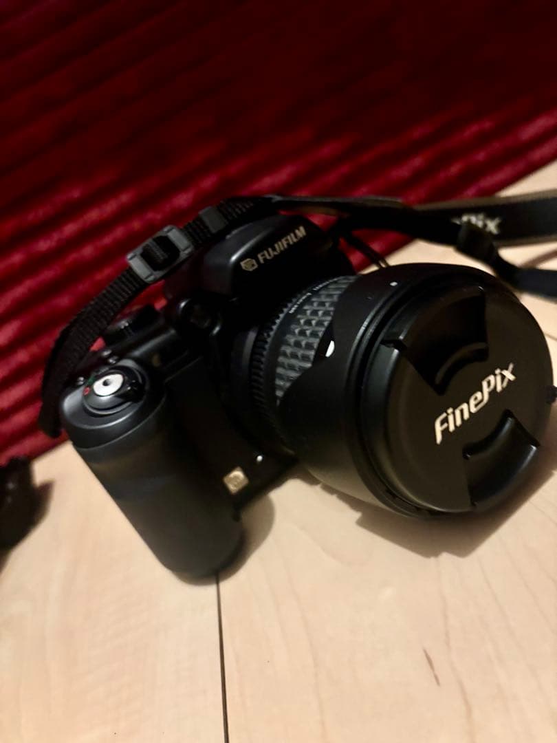 Fujifilm FinePix デジタル一眼レフカメラS9000 セット　美品