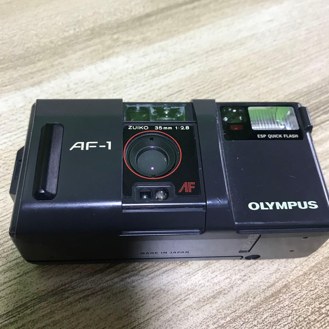 AF-1 OLYMPUS フィルムカメラ　電池カバー爪一本折れあり　動作未確認
