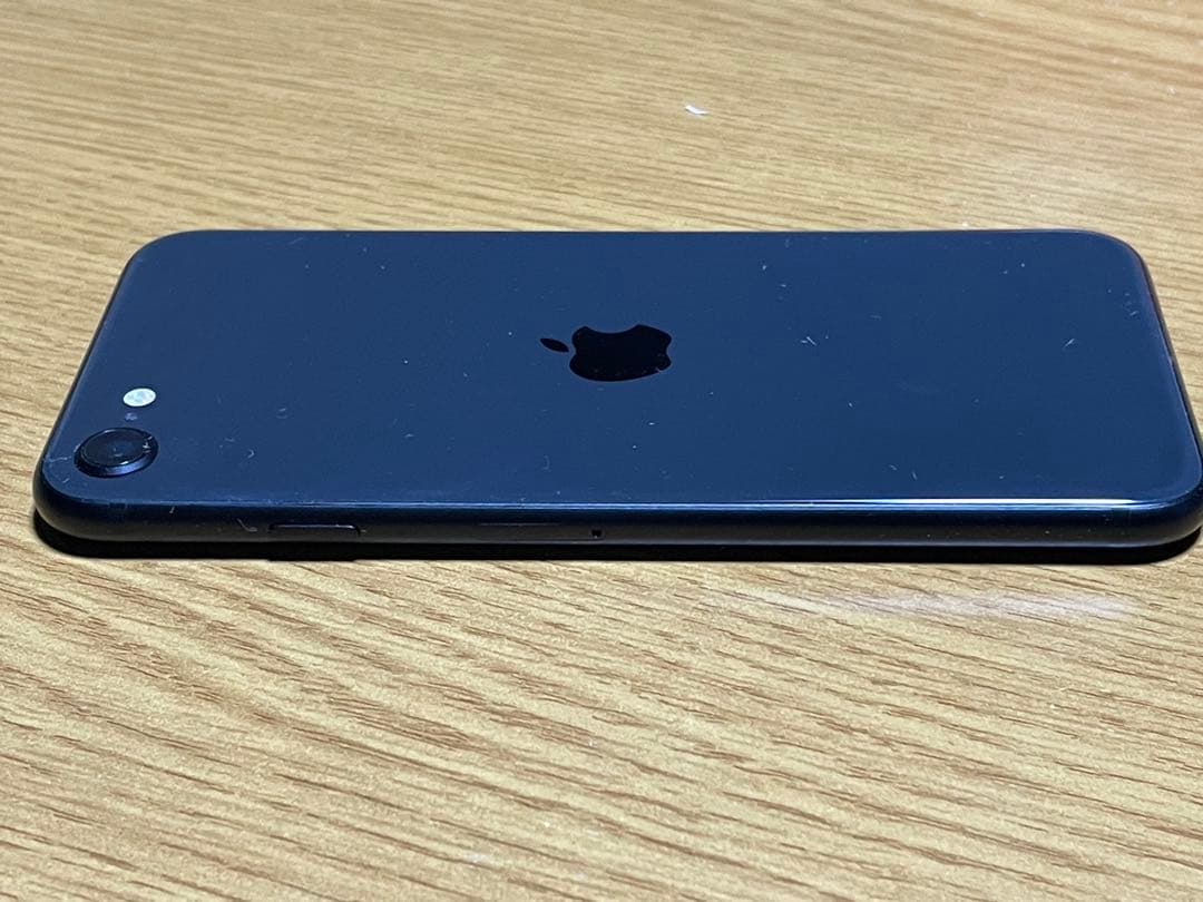 iphoneSE2 64GB ブラック　simフリー