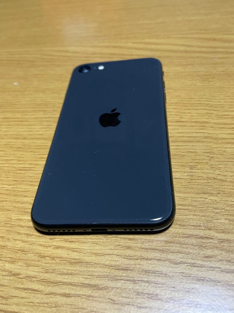 iphoneSE2 64GB ブラック　simフリー