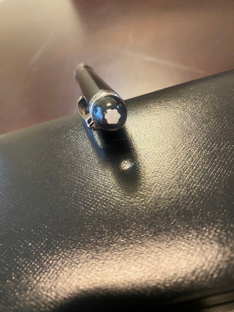 MONTBLANC ボールペン 黒　スターウォーカー