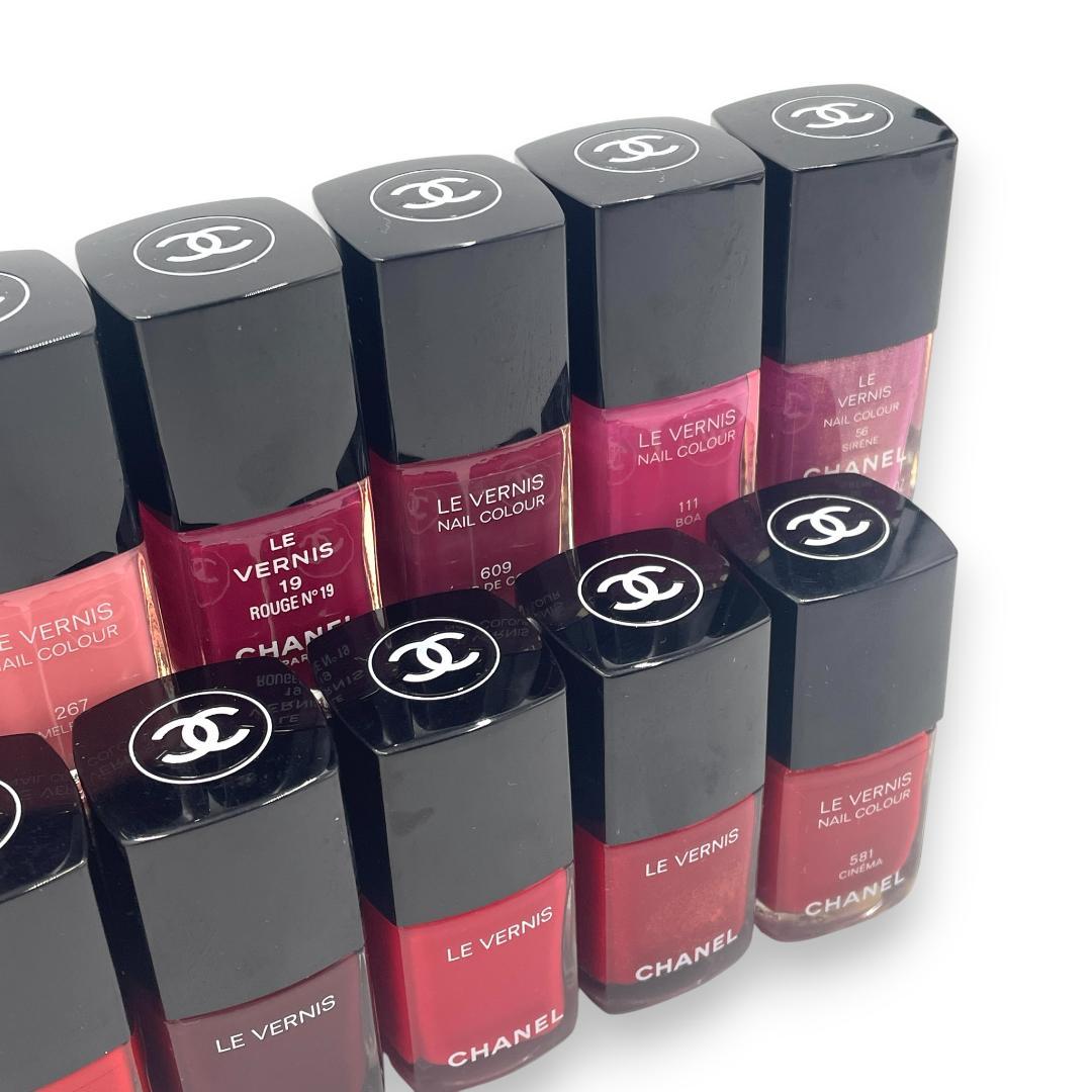 【大特価！】CHANEL / LE VERNIS NAIL 17本まとめ #C