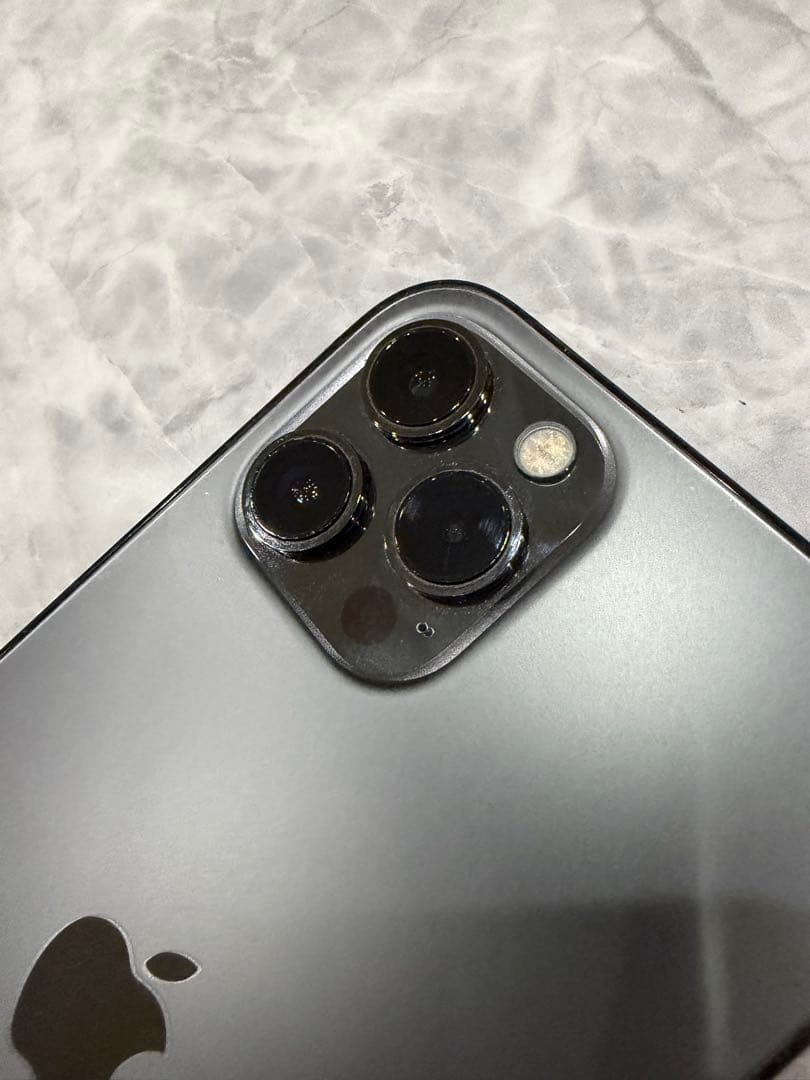 【美品】iPhone12ProMax 256GB グラファイトSIMフリー