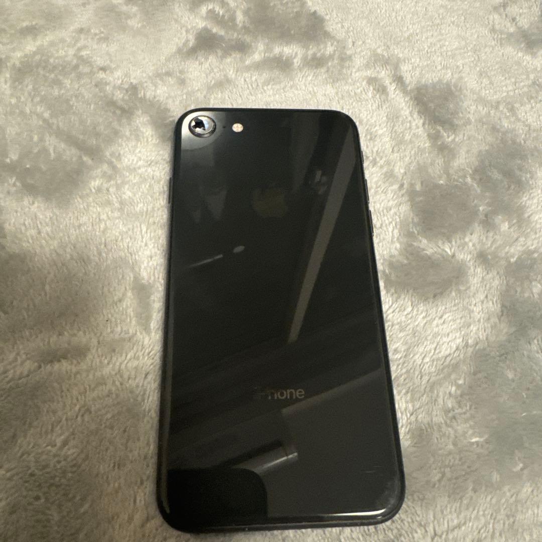 iPhone8 ブラック ひびあり