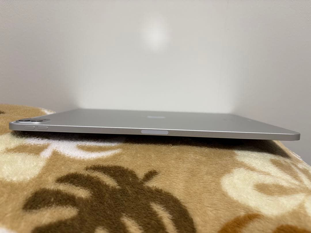 iPad Pro 12.9 第5世代 512GB＆Magic Keyboard