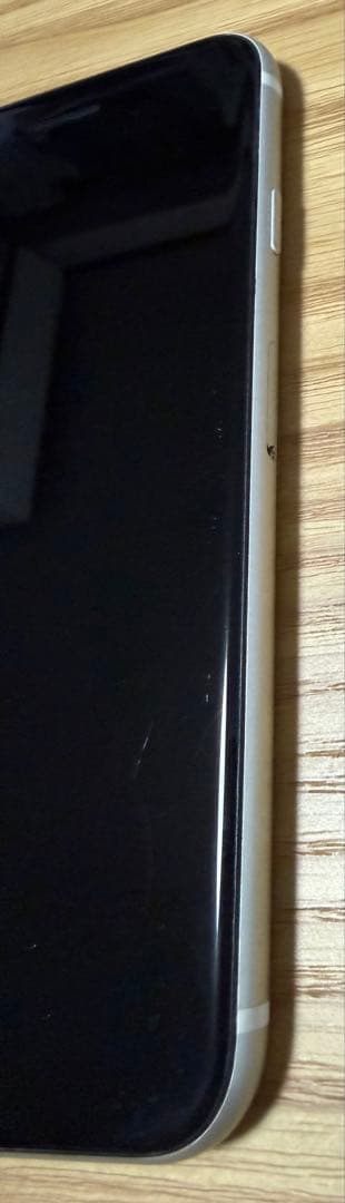 iPhone se（第二世代）128gシルバー