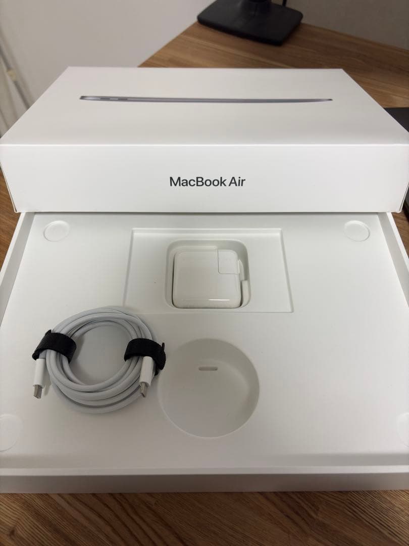 MacBook Air M1 13インチ 16GB / 512GB US配列