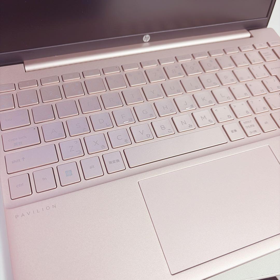 HP Pavilion Aero Laptop 13-be0xxx ピンク