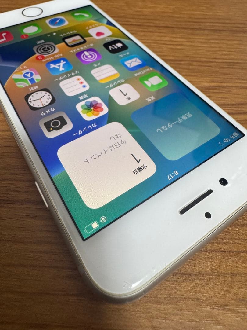 美品✨Apple iPhone 8 シルバー 本体