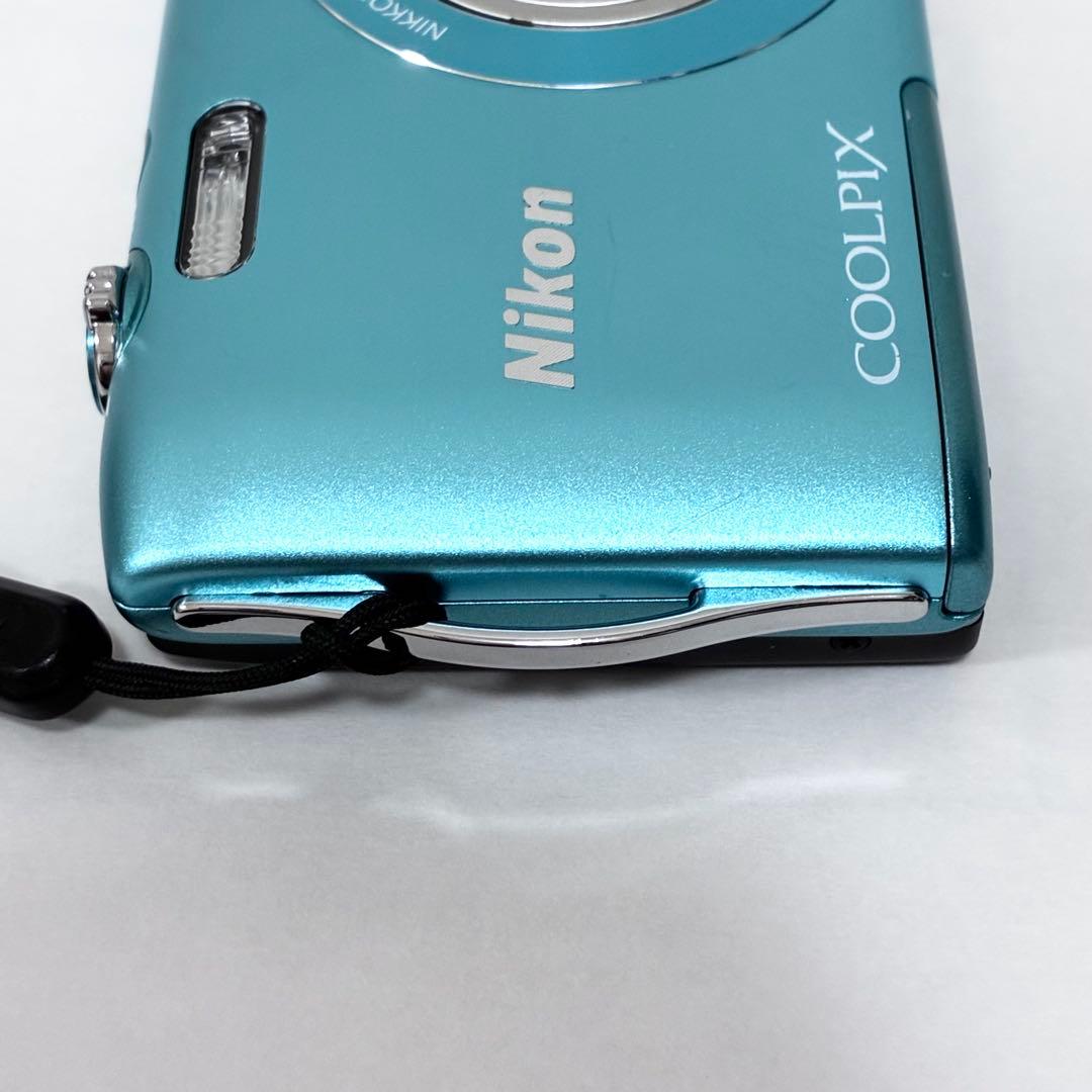 【美品】Nikon ニコン COOLPIX S3300 ブルー デジカメ