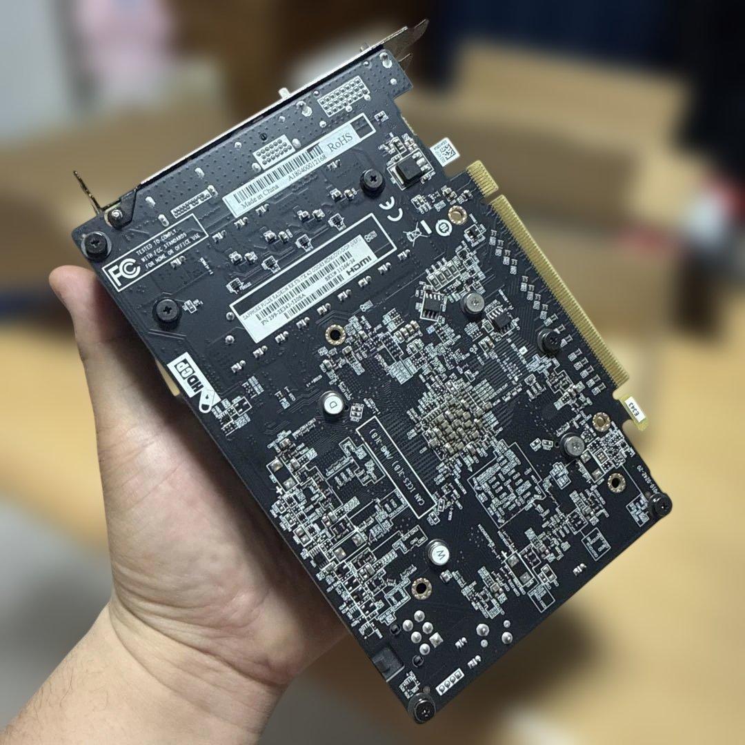 グラフィックボード・グラボ・ビデオカード SAPPHIRE PULSE Radeon RX 570 ITX 4GB