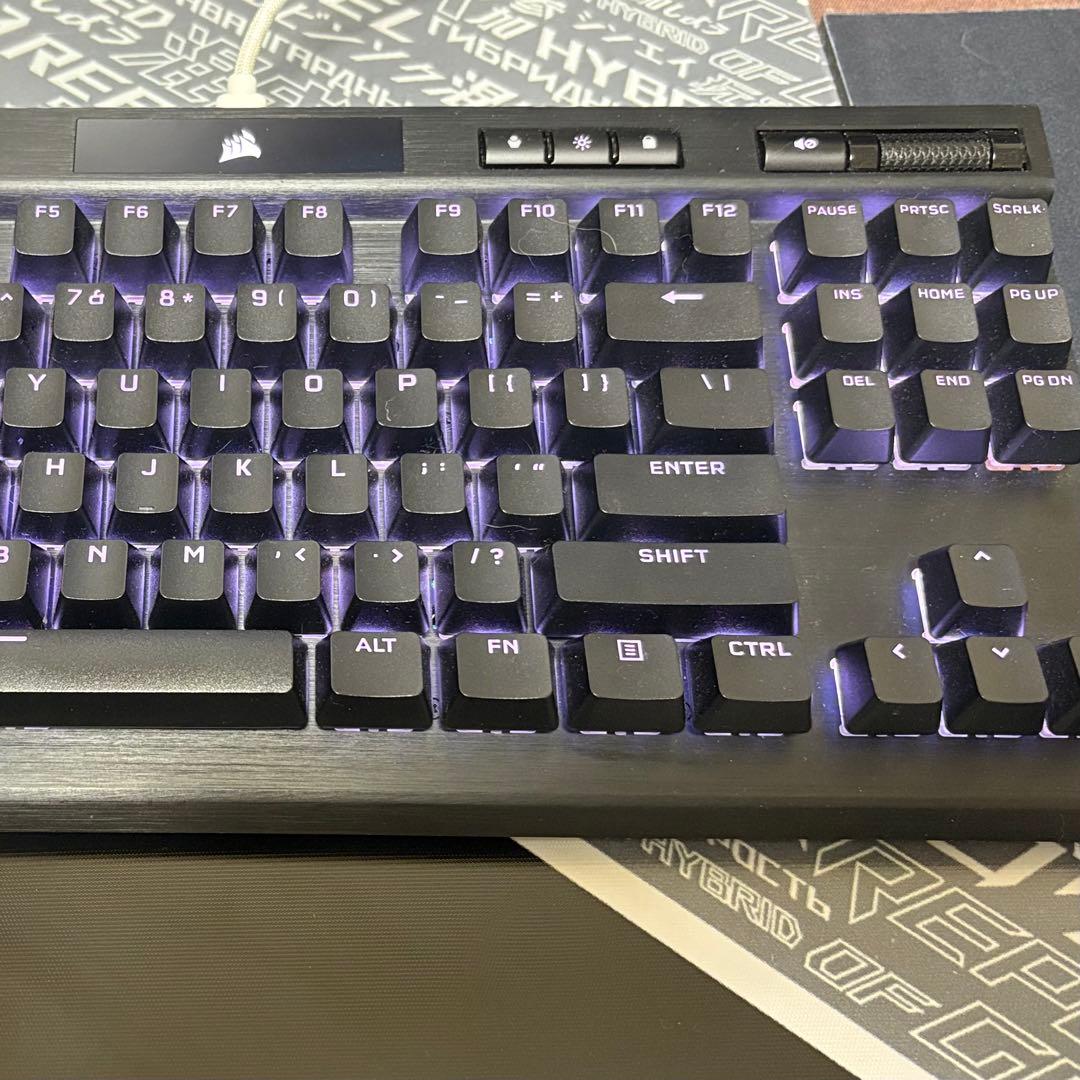 キーボードCORSAIR K70 RGB TKLキーボード