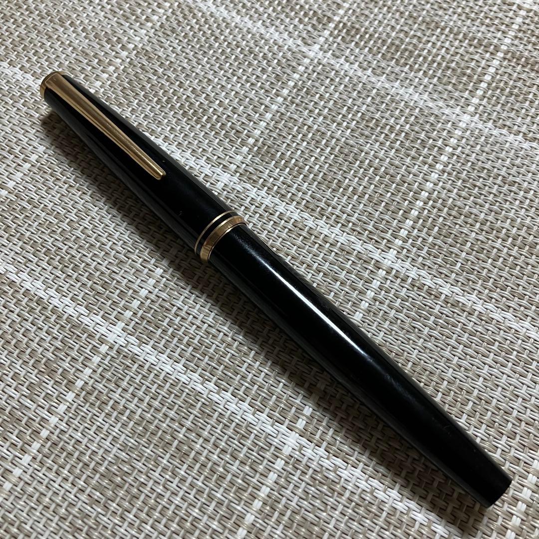②MONTBLANC モンブラン　万年筆