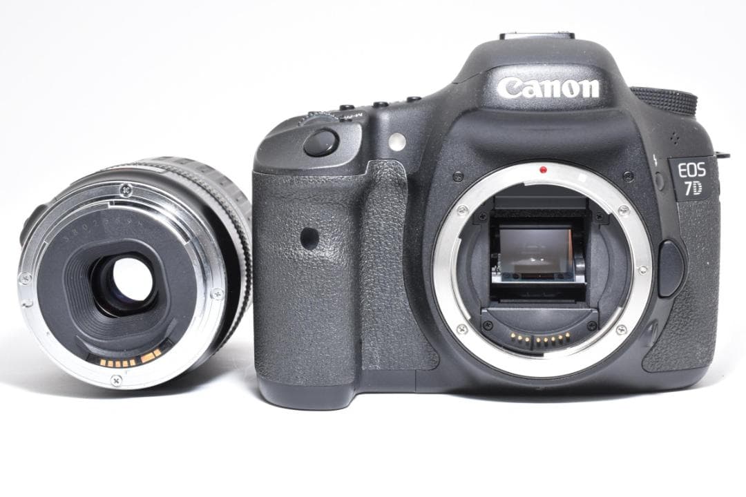 【おまけレンズ付き】 CANON キャノン EOS 7D デジタル一眼レフカメラ