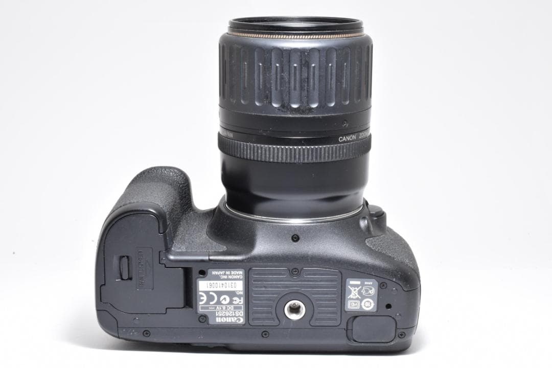 【おまけレンズ付き】 CANON キャノン EOS 7D デジタル一眼レフカメラ