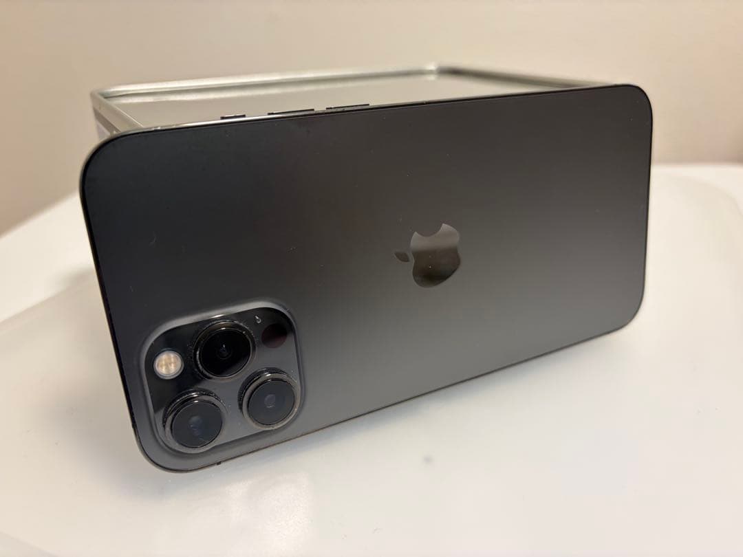 A*n様 iPhone 12 Pro MAXグラファイト