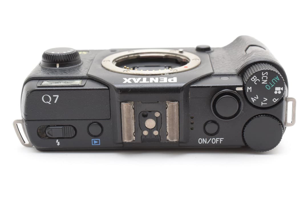 ★ショット数: 15968回・良品★ PENTAX Q7 ボディ #1336