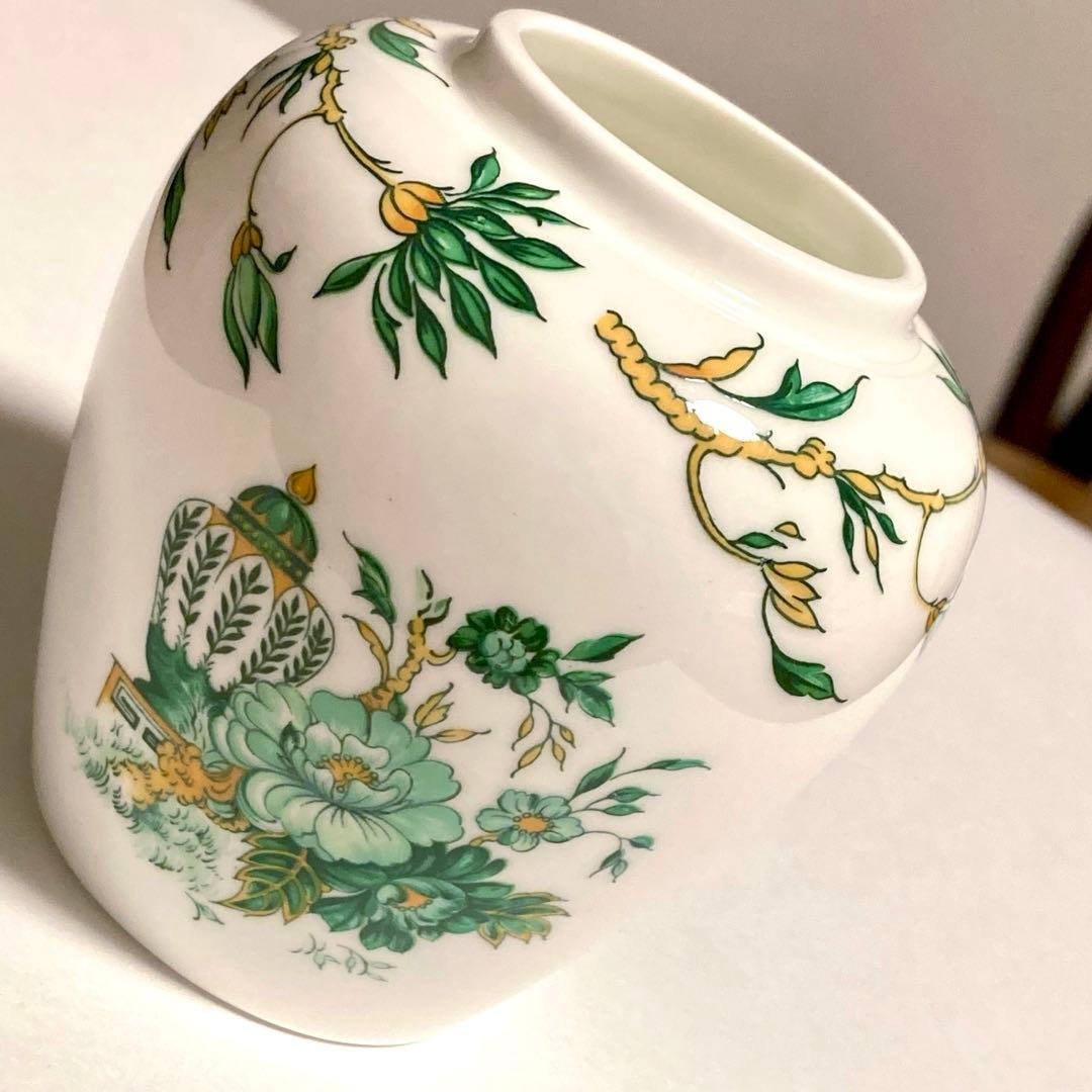 【アンティーク】 CROWN STAFFORD SHIRE 花瓶