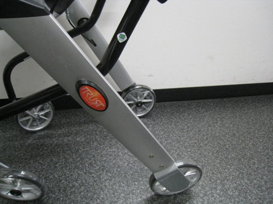 竹虎　室内向け 四輪歩行車 レッツゴーミニ 歩行車 歩行器 高齢者 ②