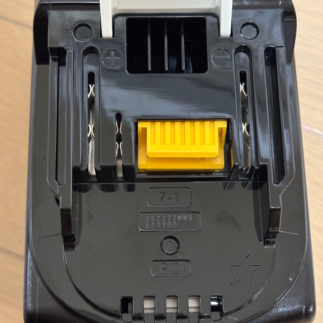 Makita マキタ 純正 バッテリー BL1830B 18V 3.0Ah