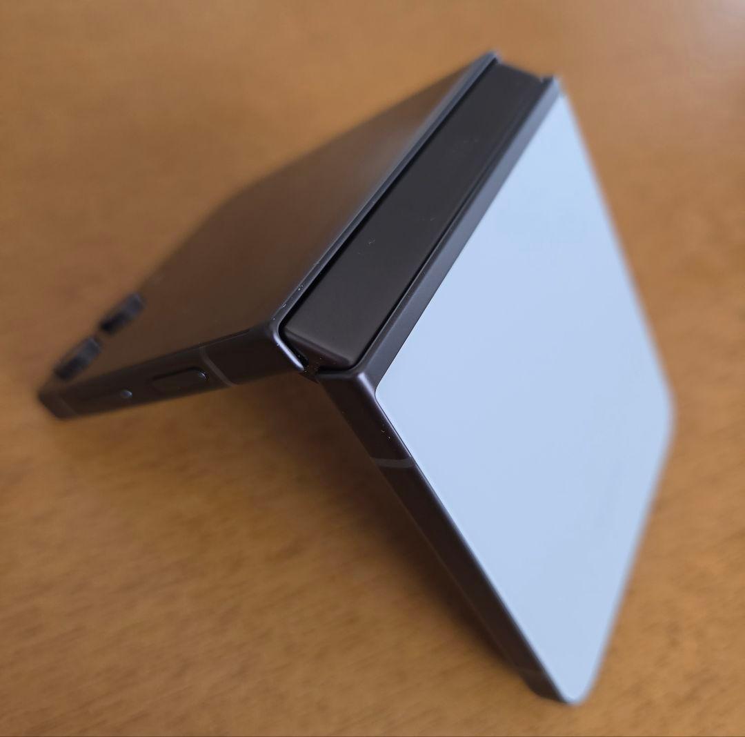 ★美品 GALAXY z flip 5 国内版 512GB グレー★
