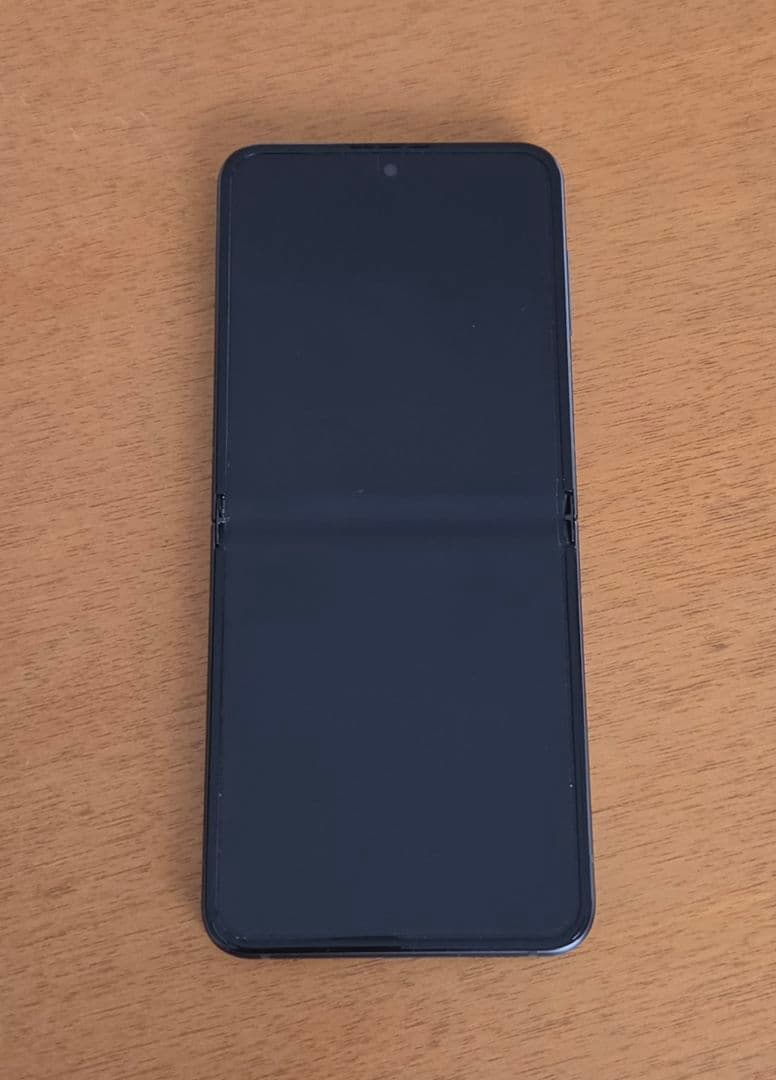 ★美品 GALAXY z flip 5 国内版 512GB グレー★