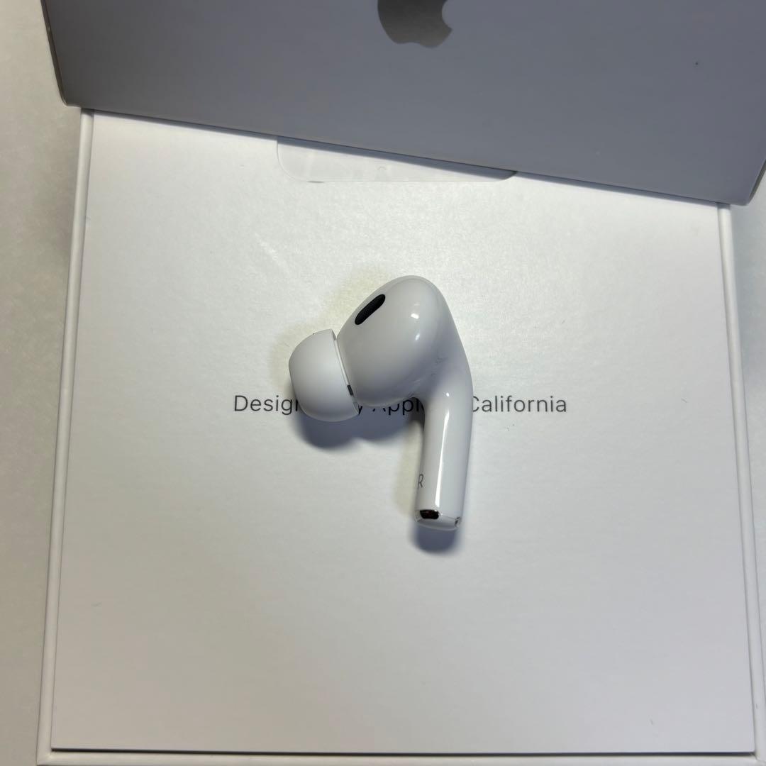 AirPods pro 第二世代　右耳のみ　usb-c版　Apple 美品