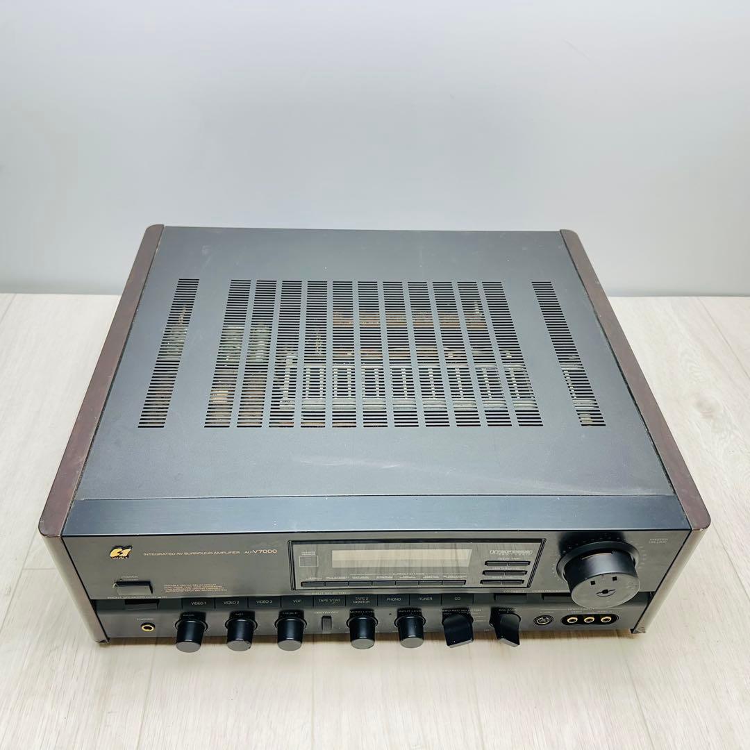 SANSUI AVアンプ　サラウンドアンプ　AU-V7000