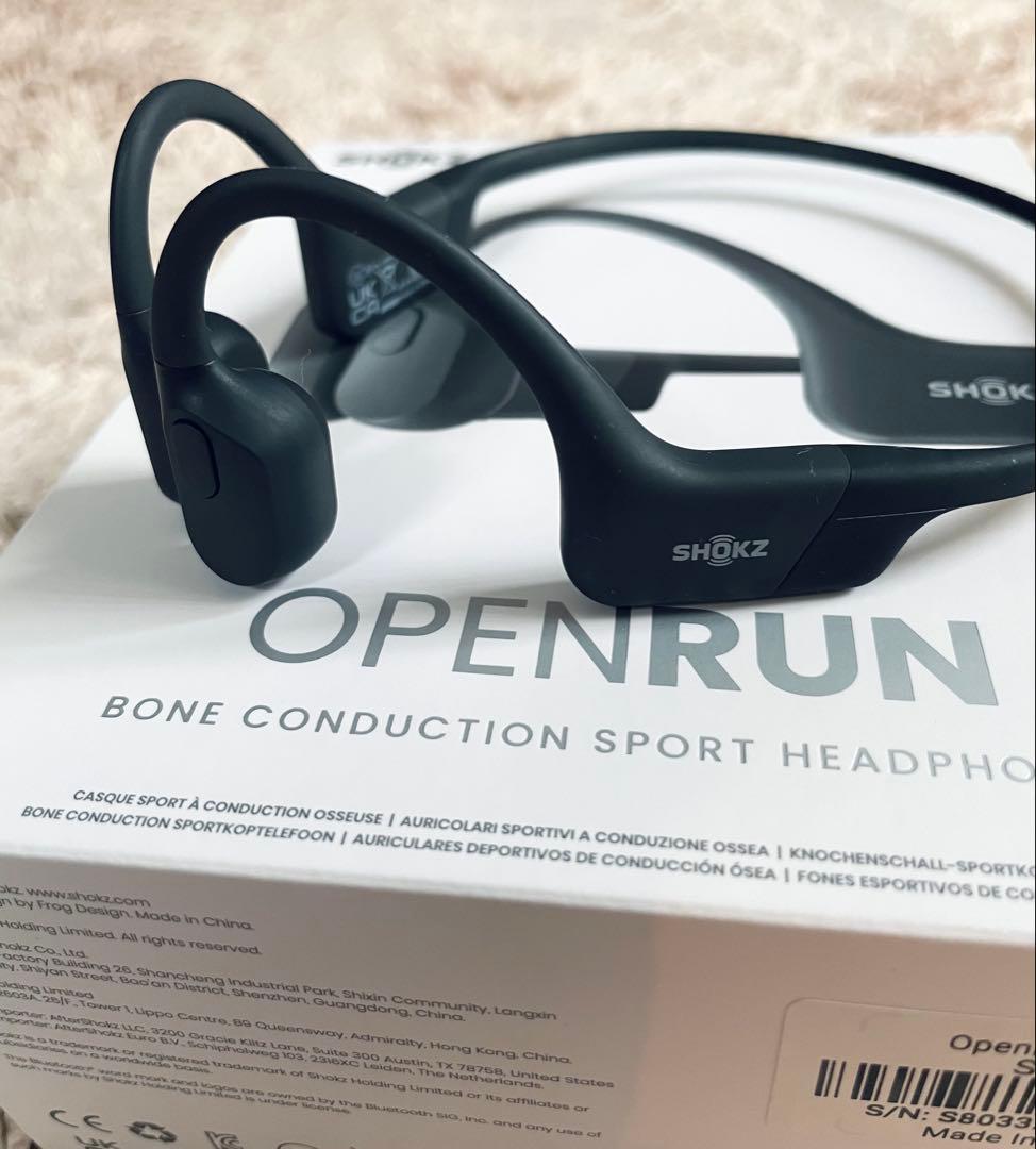 SHOKZ OPENRUN 骨伝導イヤホン Black バッテリー良好