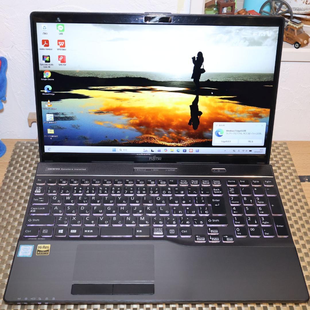 最上位Win11公式対応i7/メ16/新品SSD/BD/無線/カメラ/TypeC