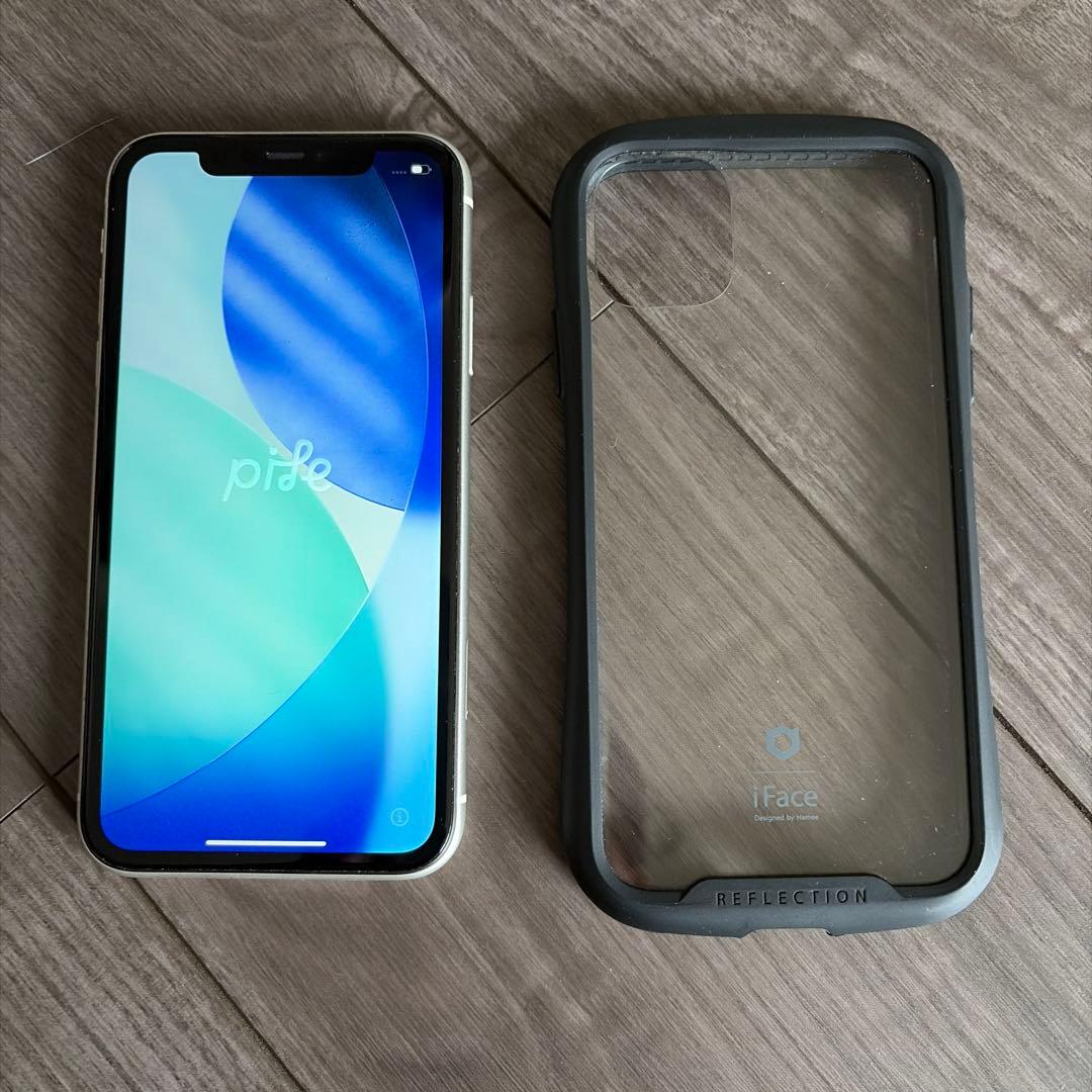 iPhone 11 128Gb&ケースと充電アクセサリーセット