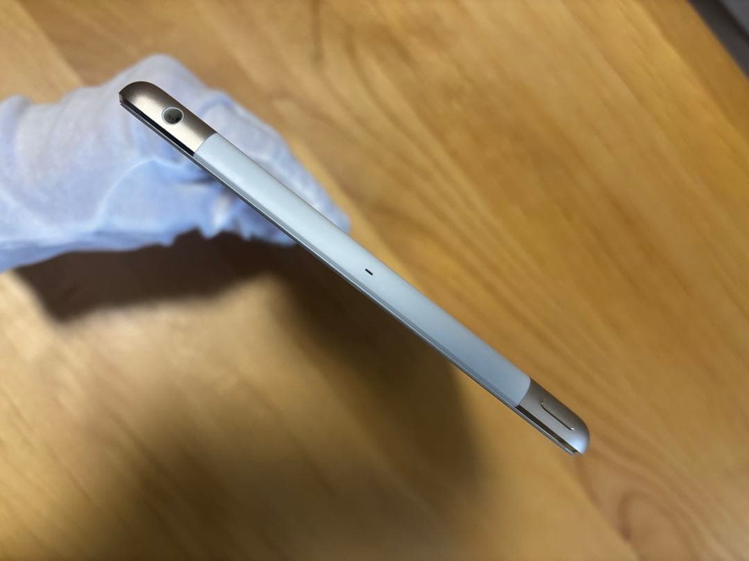 iPad mini 3 16GB Wi-Fi＋Cellular ゴールド