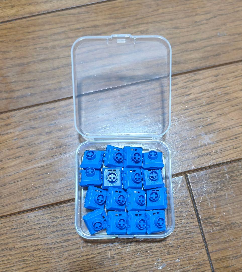 Haute42 C16 Kailh Saker Mini Silent交換済み