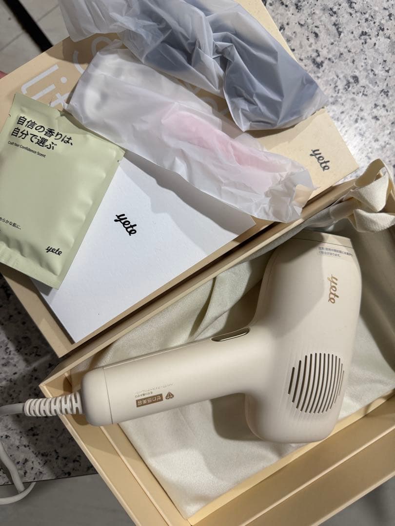 yete サファイア脱毛器 ホワイト