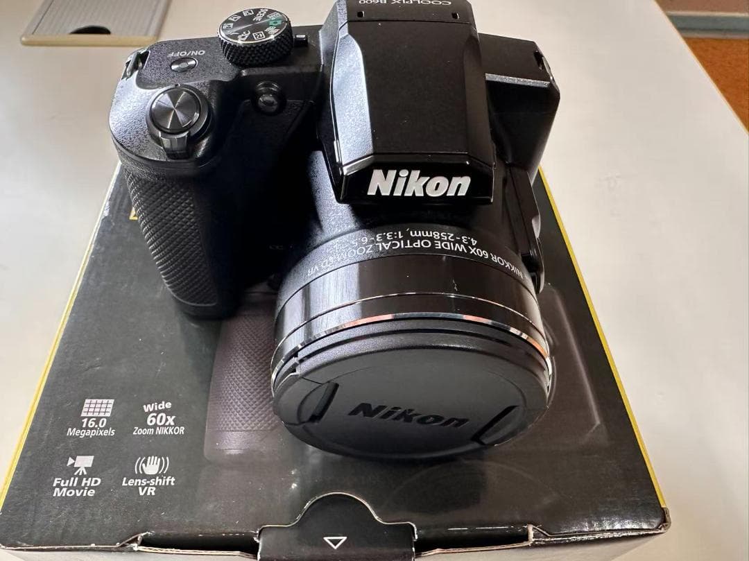 Nikon デジタルカメラ COOLPIX B600 BKブラック　箱/ケース付
