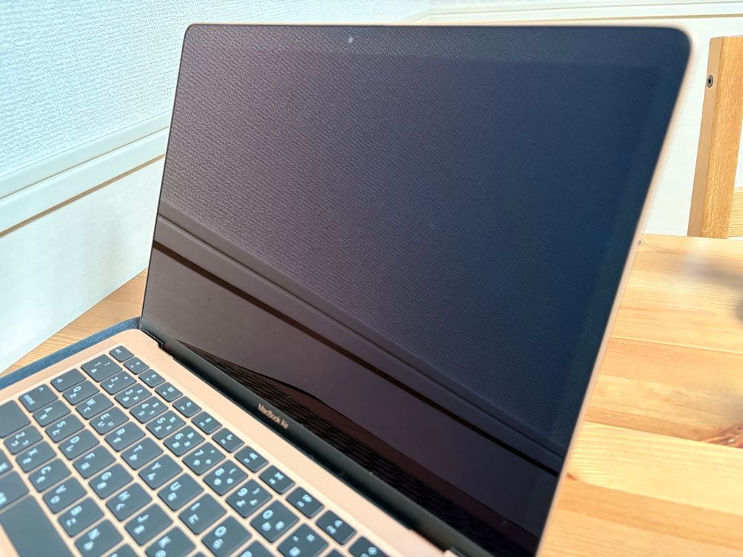 13.3インチMacBookAir(整備済製品) M1チップ - ゴールド