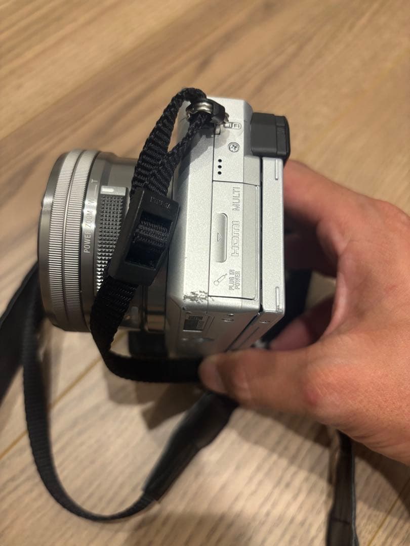 α6400