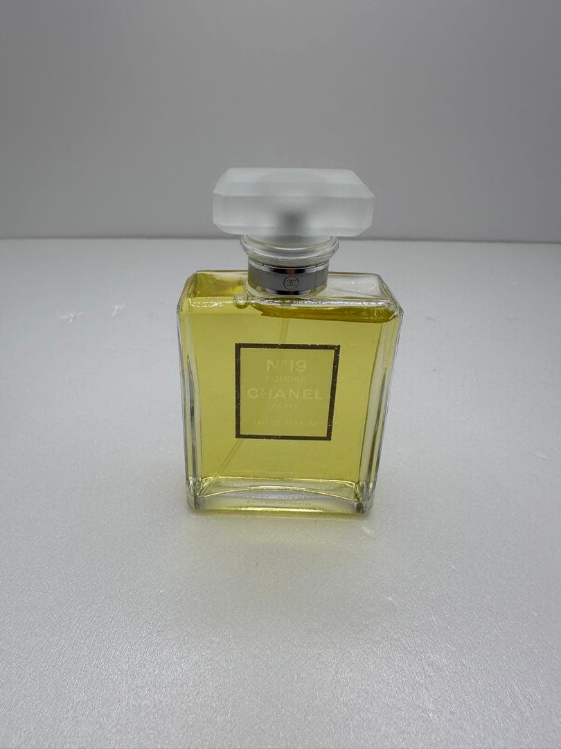 新品未使用 シャネル N°19 プードレ 50ml