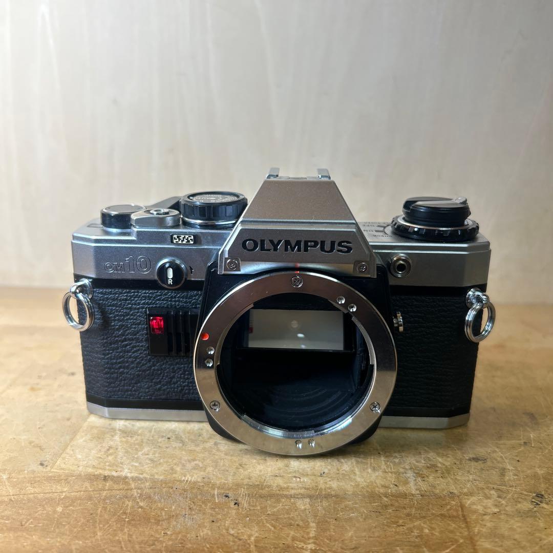 Olympus OM-10 シルバーボディー完動極美品
