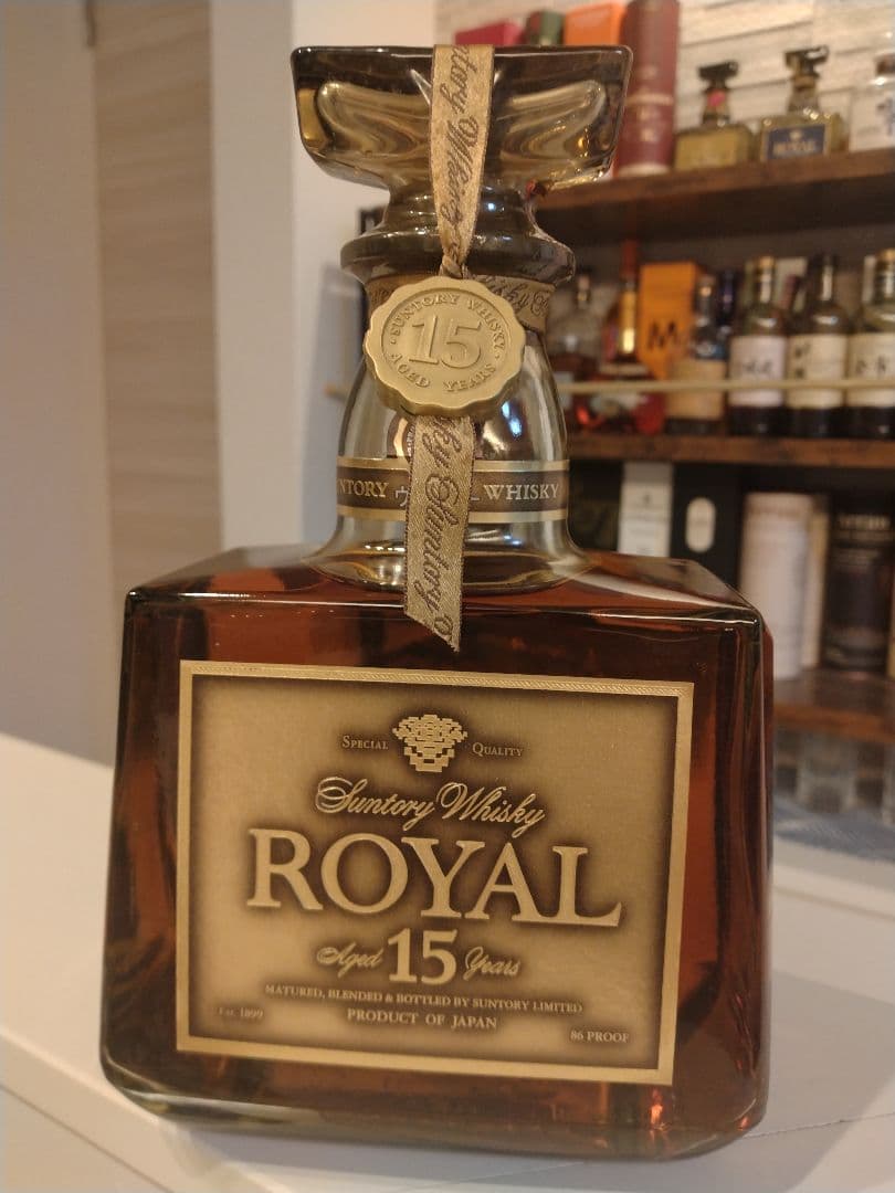 ロイヤル15年ゴールドラベル、ロイヤル1000ml2本セット