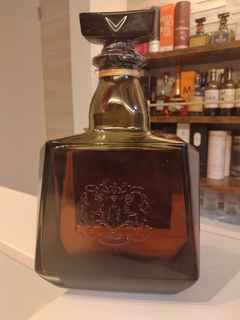 ロイヤル15年ゴールドラベル、ロイヤル1000ml2本セット