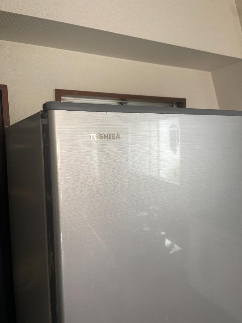TOSHIBA シルバー 3ドア冷蔵庫　330L