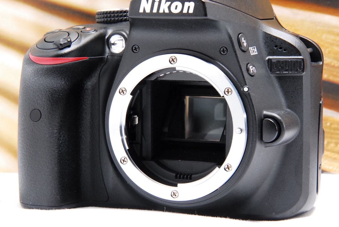カメラカバー付 ニコンNikon D3400 Bluetooth 一眼レフ