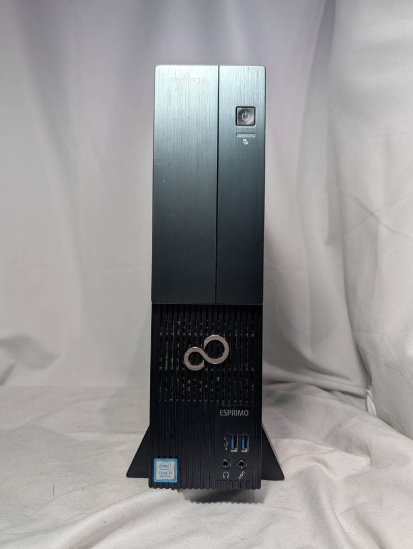 富士通 ESPRIMO 第8世代 i7/8GB/SSD+HDD/Office