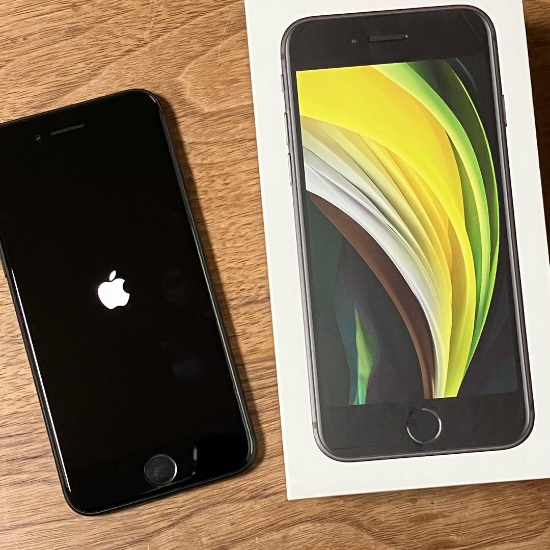 Apple iPhone SE 64GB ブラック