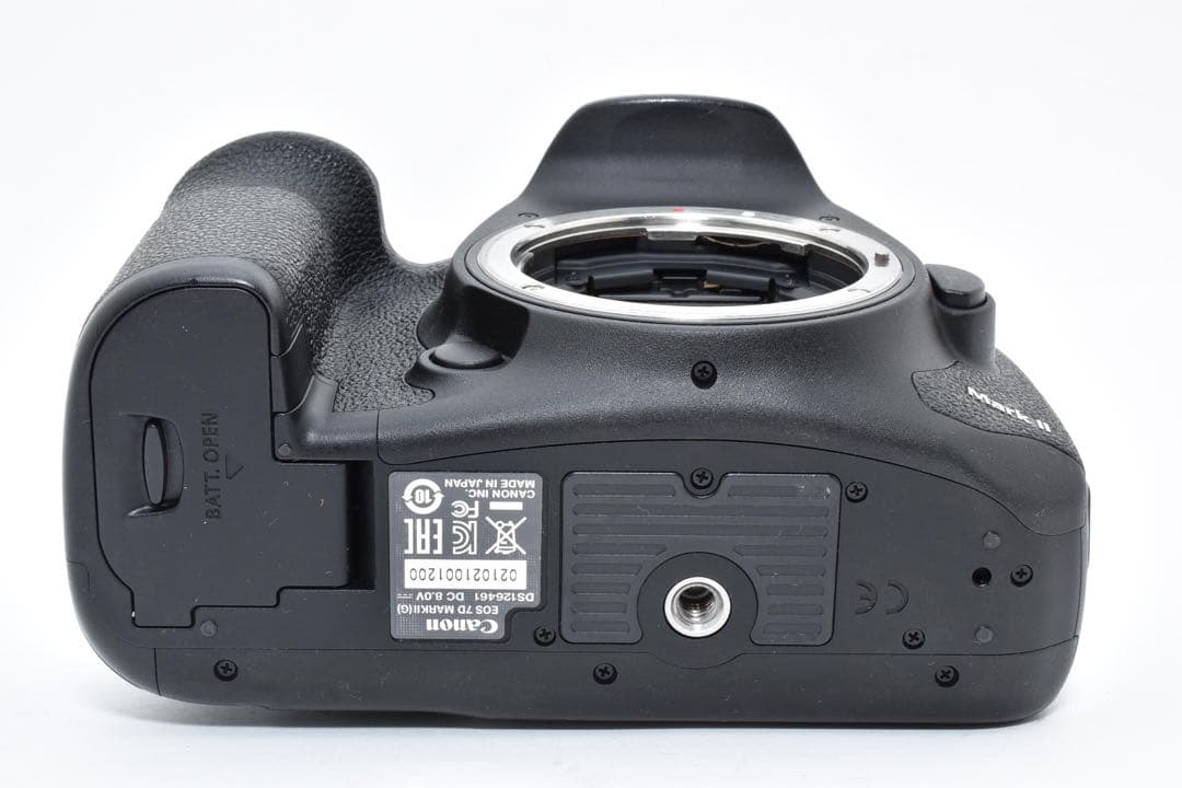 デジタル 一眼レフカメラ　キヤノン Canon EOS 7D Mark II